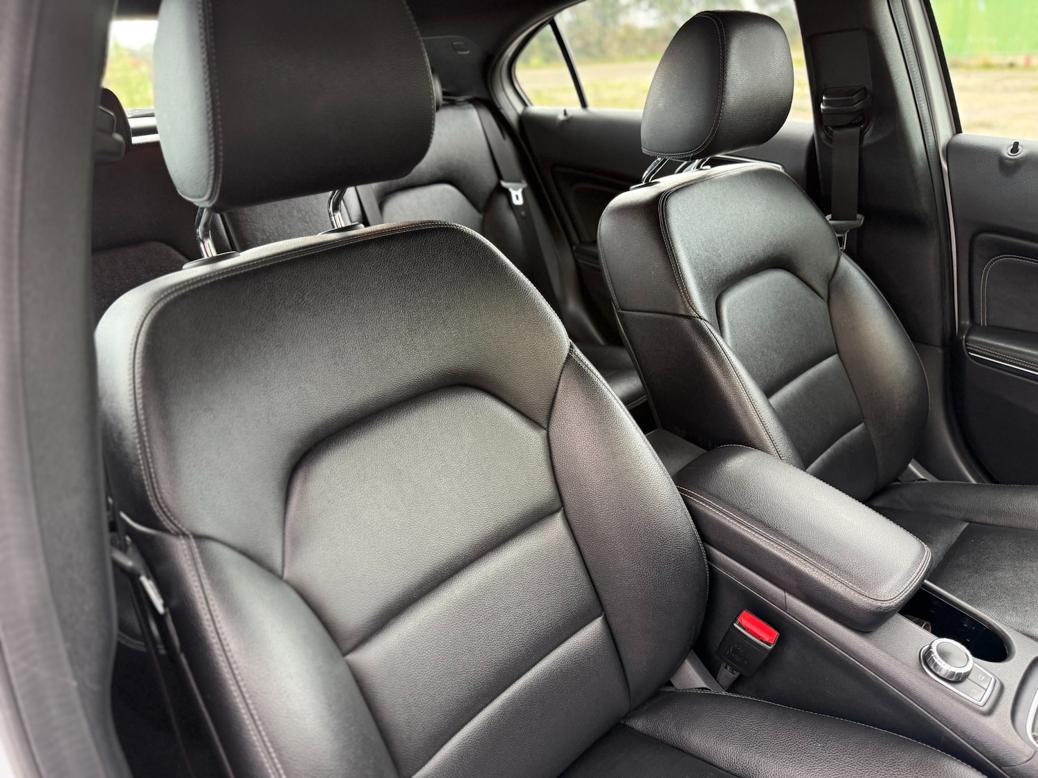 Used Mercedes-Benz A-Class 2015 for sale - 76526714: Photo 10