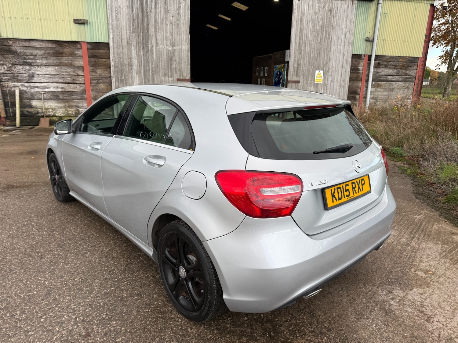 Used Mercedes-Benz A-Class 2015 for sale - 76526714: Photo 5