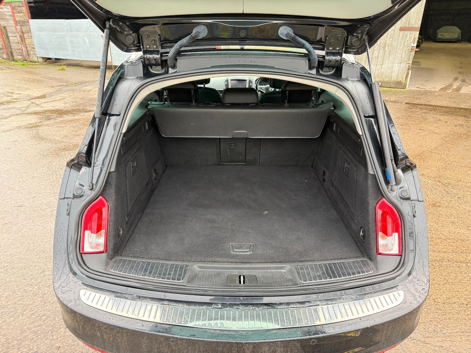 Used Vauxhall Insignia 2015 for sale - 76971519: Photo 12