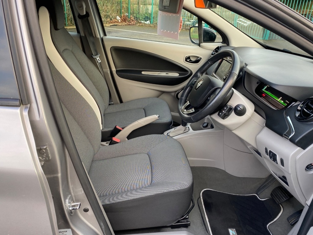 Used Renault Zoe 2016 for sale - 77107096: Photo 8