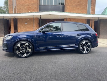 Used Audi Q7 2020 for sale - 76882937: Photo