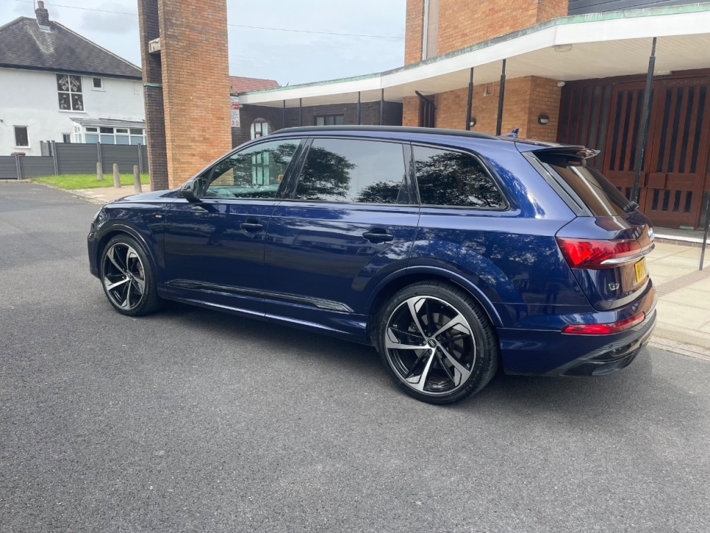 Used Audi Q7 2020 for sale - 76882937: Photo 5