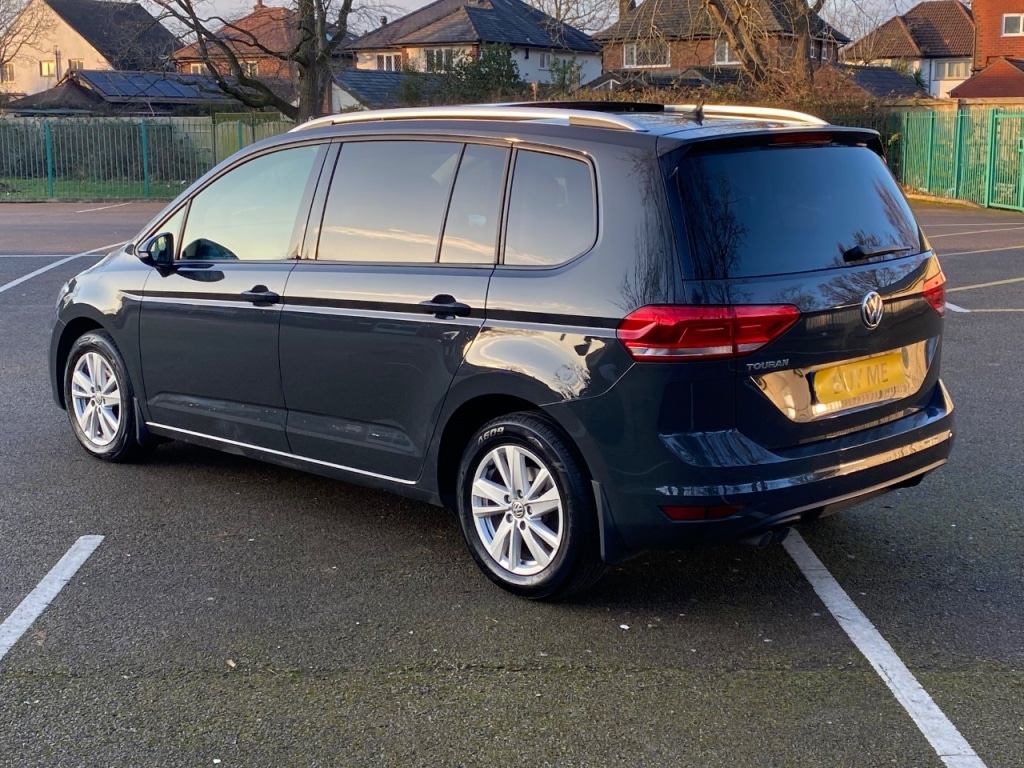 Used Volkswagen Touran 2020 for sale - 77436190: Photo 4