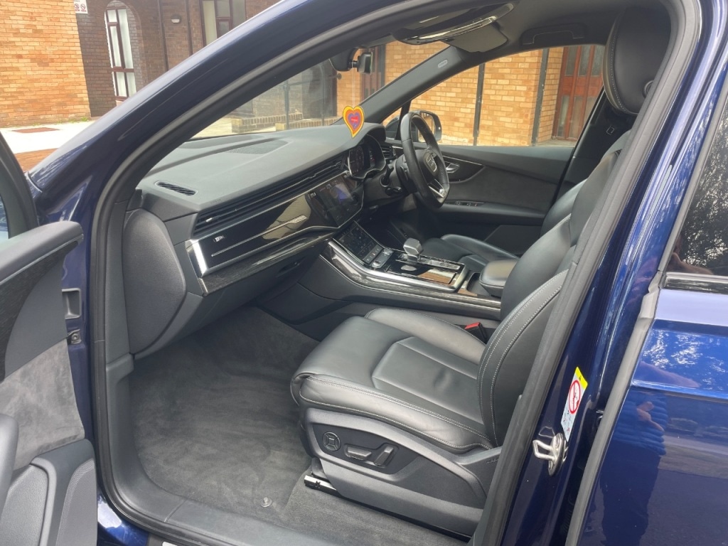 Used Audi Q7 2020 for sale - 77061468: Photo 27