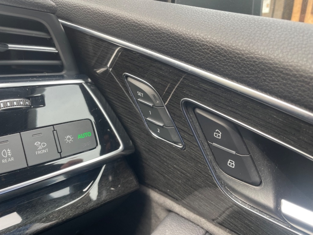 Used Audi Q7 2020 for sale - 77061468: Photo 30