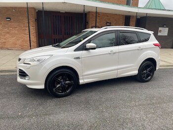 Used Ford Kuga 2016 for sale - 77463274: Photo