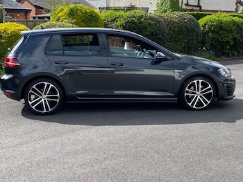 Used Volkswagen Golf 2016 for sale - 78299338: Photo