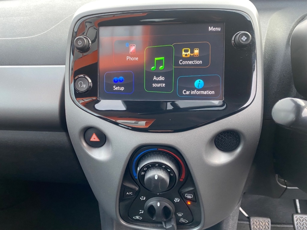 Used Toyota AYGO 2020 for sale - 76968670: Photo 11