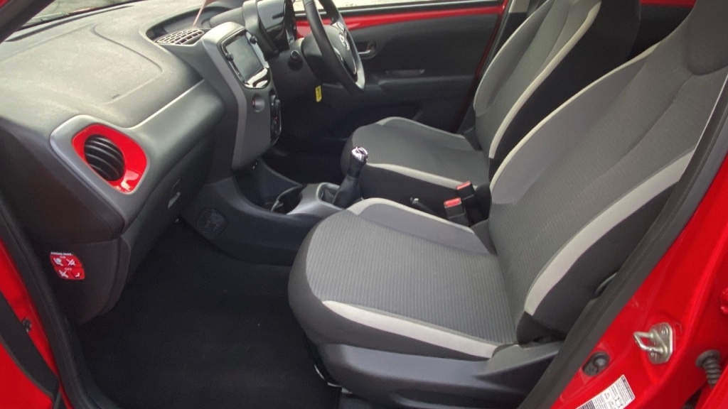 Used Toyota AYGO 2020 for sale - 76968670: Photo 13