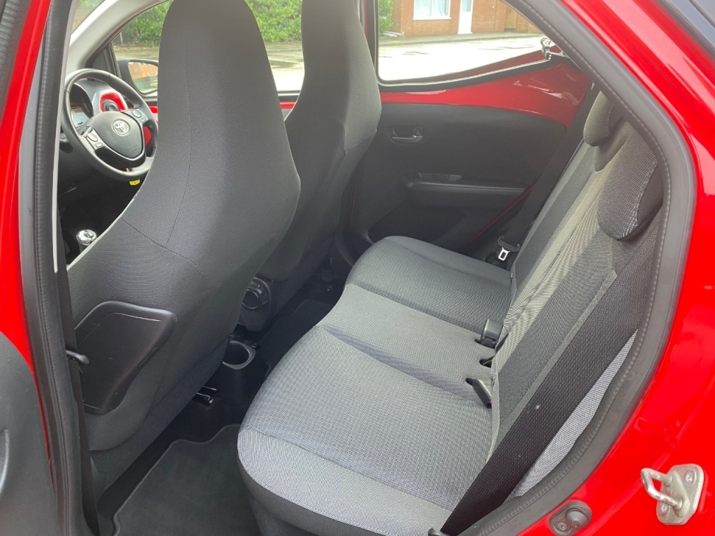 Used Toyota AYGO 2020 for sale - 76968670: Photo 16