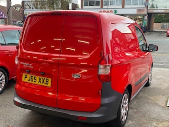 Used Ford Transit Courier 2016 for sale - 76882946: Photo