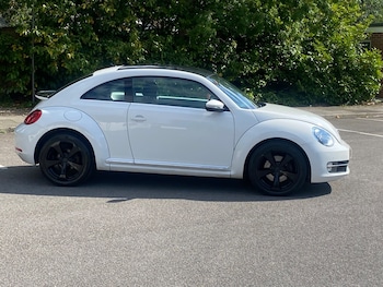 Used Volkswagen Beetle 2012 for sale - 79357978: Photo
