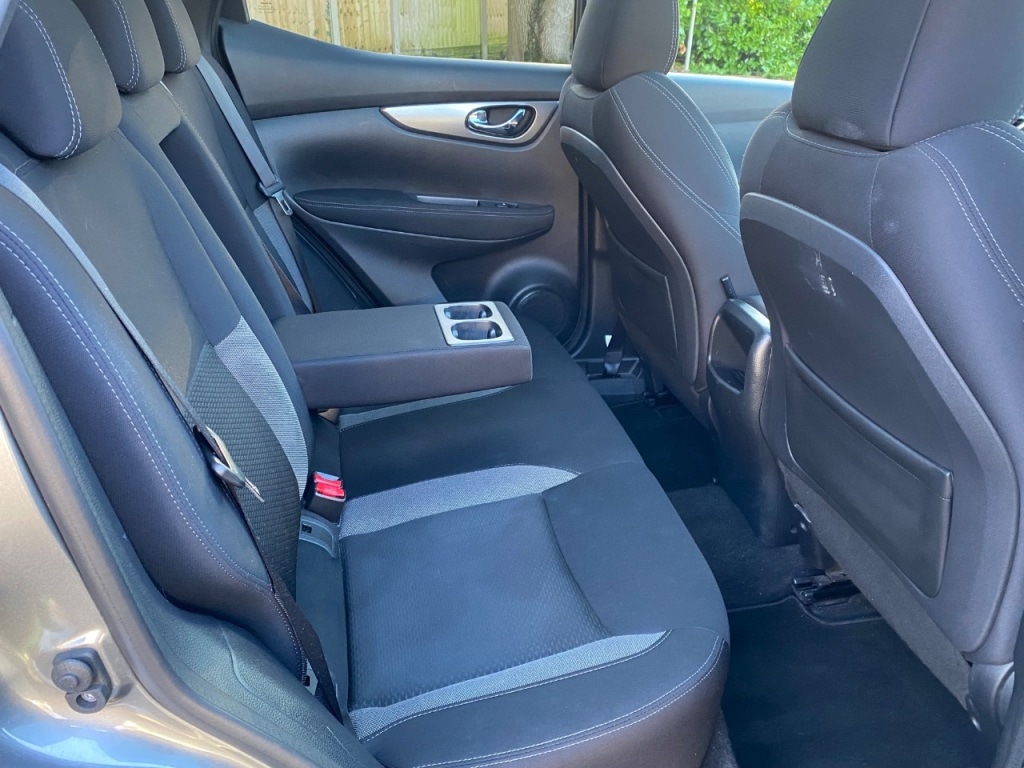 Used Nissan Qashqai 2018 for sale - 76882929: Photo 15