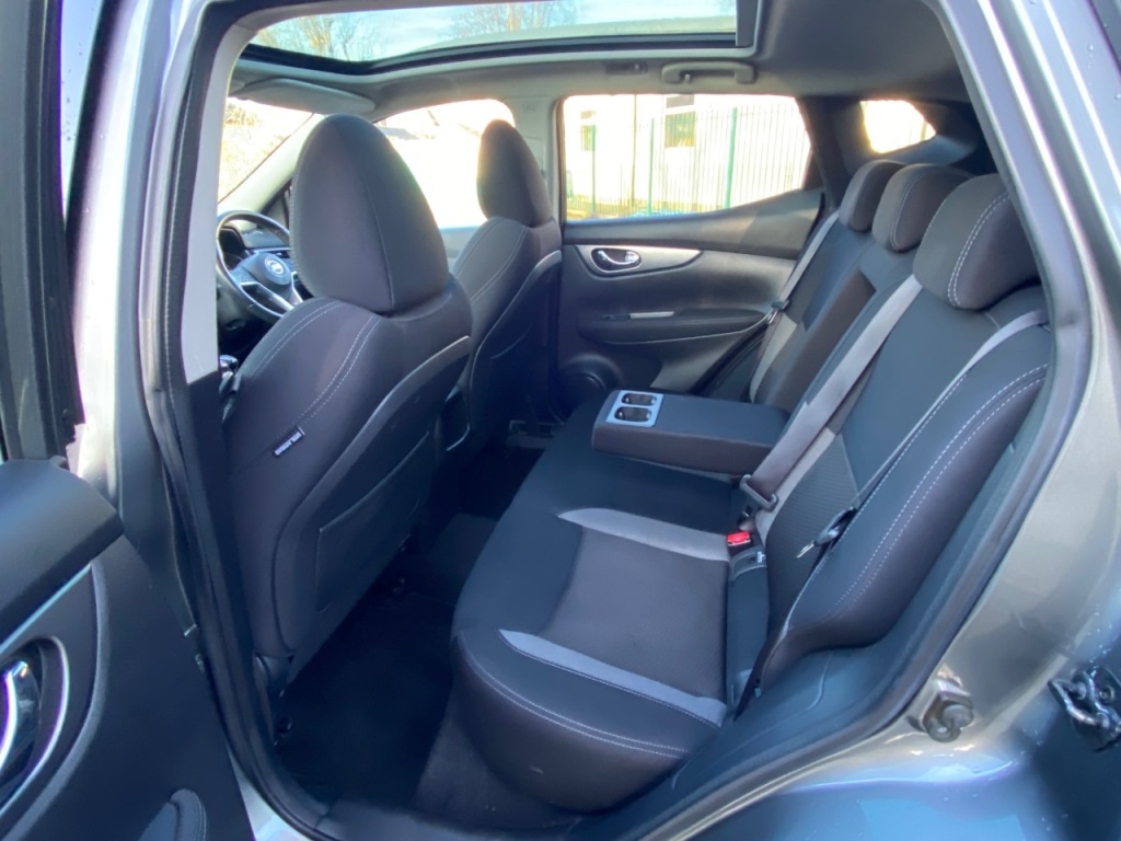 Used Nissan Qashqai 2018 for sale - 76882929: Photo 18