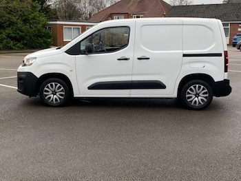 Used Citroen Berlingo 2019 for sale - 76882939: Photo