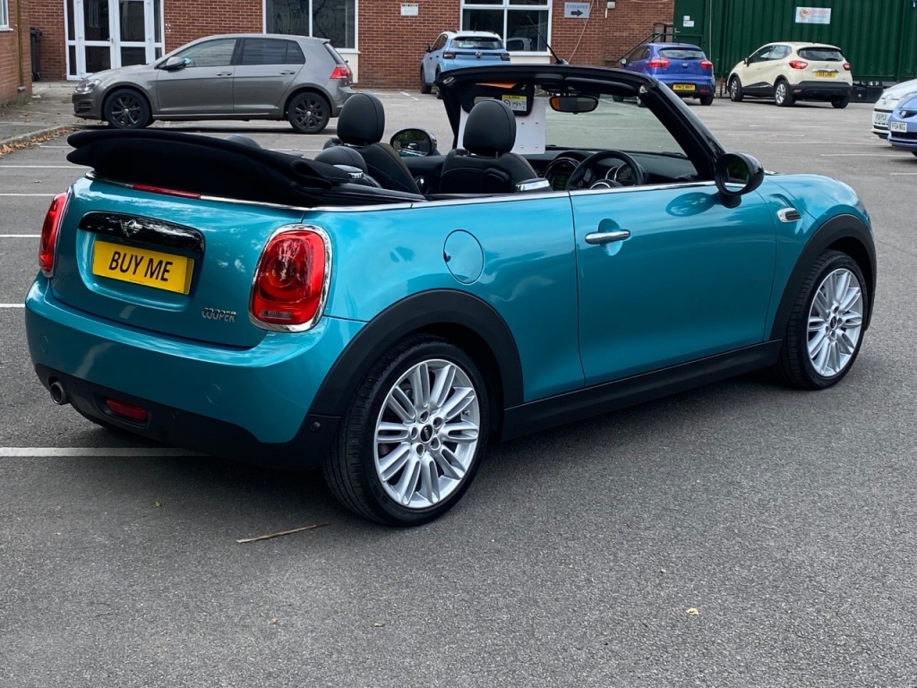 Used MINI Convertible 2017 for sale - 76882938: Photo 11