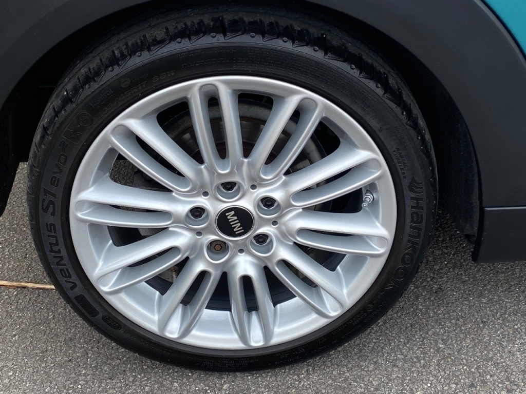 Used MINI Convertible 2017 for sale - 76882938: Photo 13