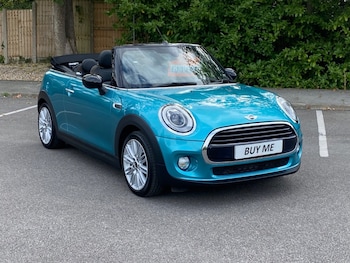 Used MINI Convertible 2017 for sale - 76882938: Photo