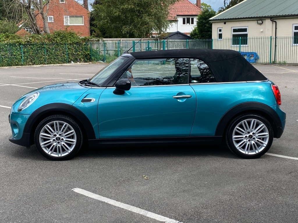 Used MINI Convertible 2017 for sale - 76882938: Photo 8