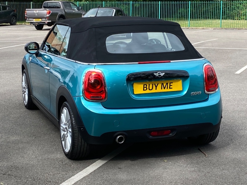 Used MINI Convertible 2017 for sale - 76882938: Photo 9
