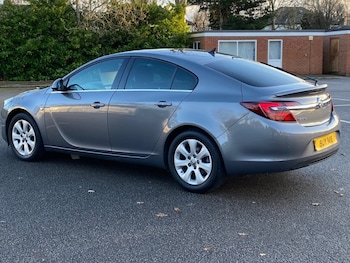 Used Vauxhall Insignia 2016 for sale - 76882914: Photo