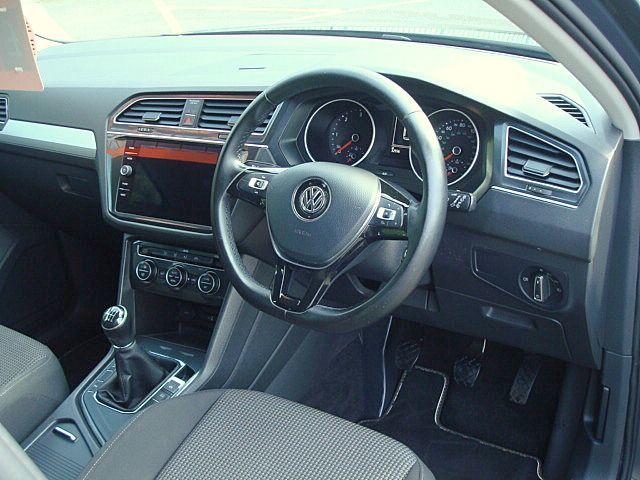 Used Volkswagen Tiguan 2017 for sale - 76882958: Photo 7