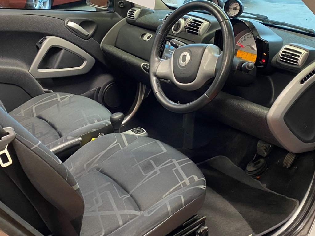 Used smart fortwo 2010 for sale - 77679862: Photo 5