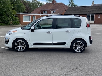 Used Citroen C3 Picasso 2014 for sale - 78748881: Photo