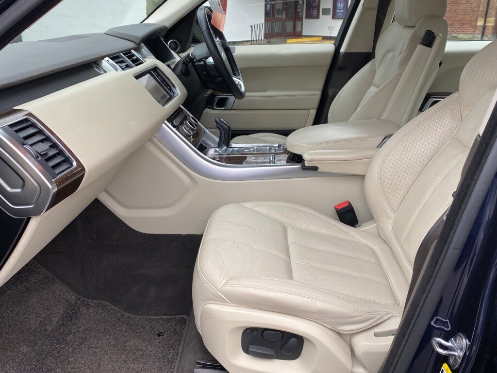 Used Land Rover Range Rover Sport 2015 for sale - 77789616: Photo 12