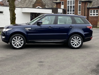 Used Land Rover Range Rover Sport 2015 for sale - 77789616: Photo