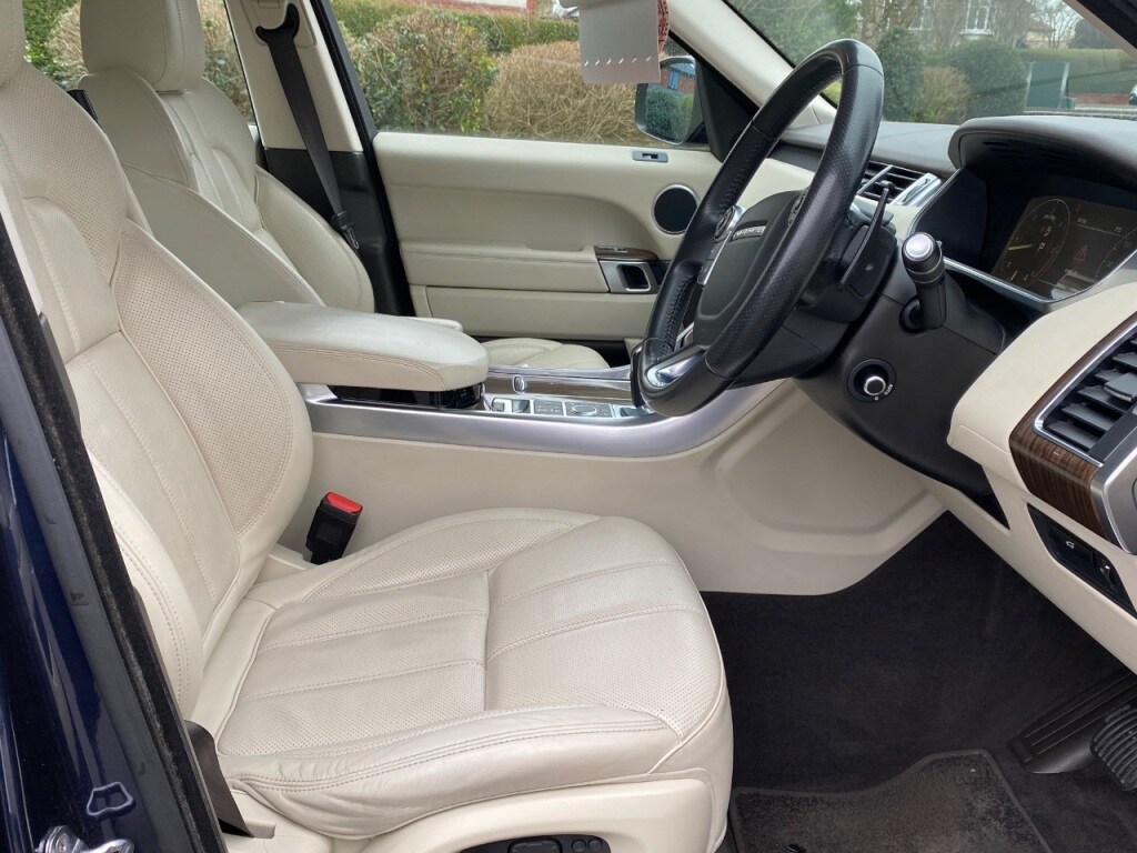 Used Land Rover Range Rover Sport 2015 for sale - 77789616: Photo 7