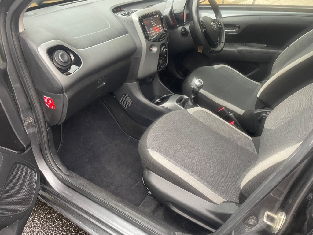 Used Toyota AYGO 2021 for sale - 77463276: Photo 15