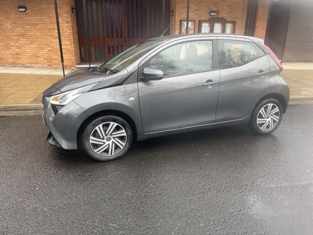 Used Toyota AYGO 2021 for sale - 77463276: Photo 2