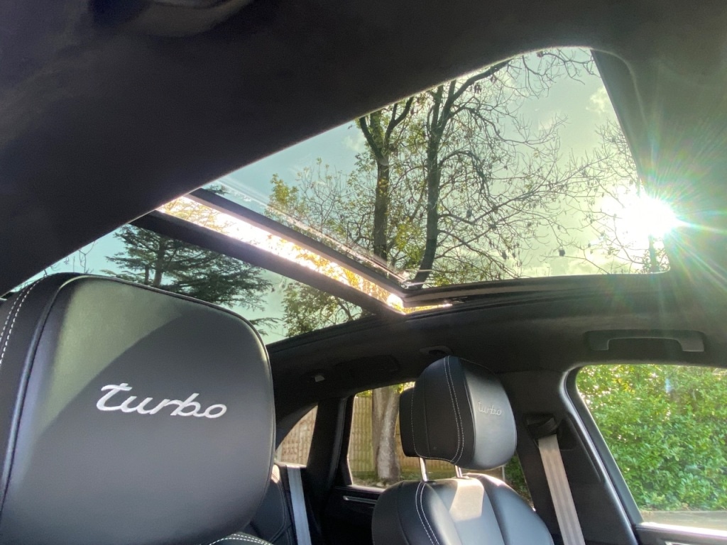 Used Porsche Macan 2018 for sale - 76882931: Photo 15