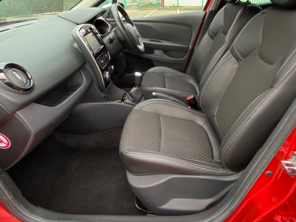 Used Renault Clio 2018 for sale - 77666127: Photo 15