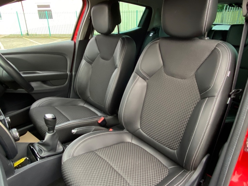 Used Renault Clio 2018 for sale - 77666127: Photo 16