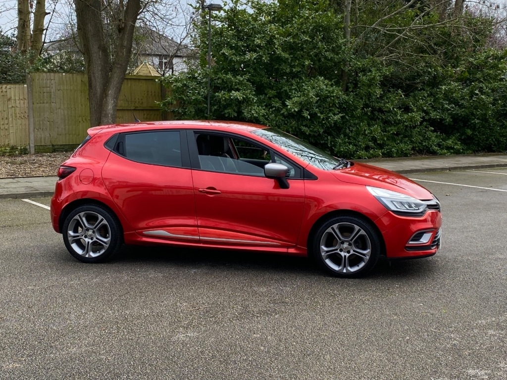 Used Renault Clio 2018 for sale - 77666127: Photo 2