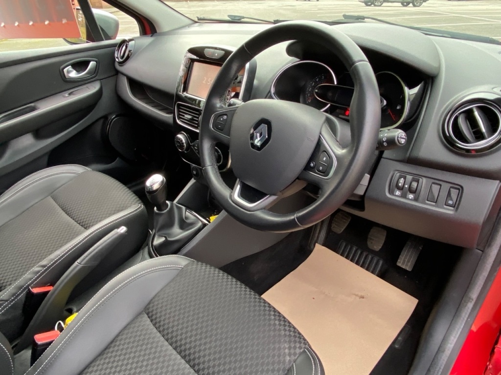 Used Renault Clio 2018 for sale - 77666127: Photo 8