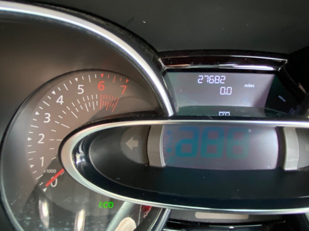 Used Renault Clio 2018 for sale - 77666127: Photo 9