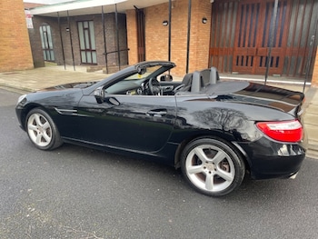 Used Mercedes-Benz SLK 2011 for sale - 77368130: Photo