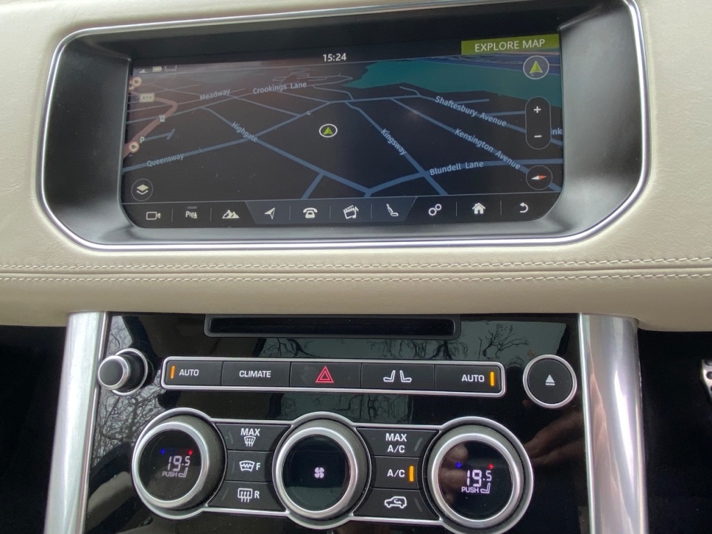 Used Land Rover Range Rover Sport 2017 for sale - 78082179: Photo 15