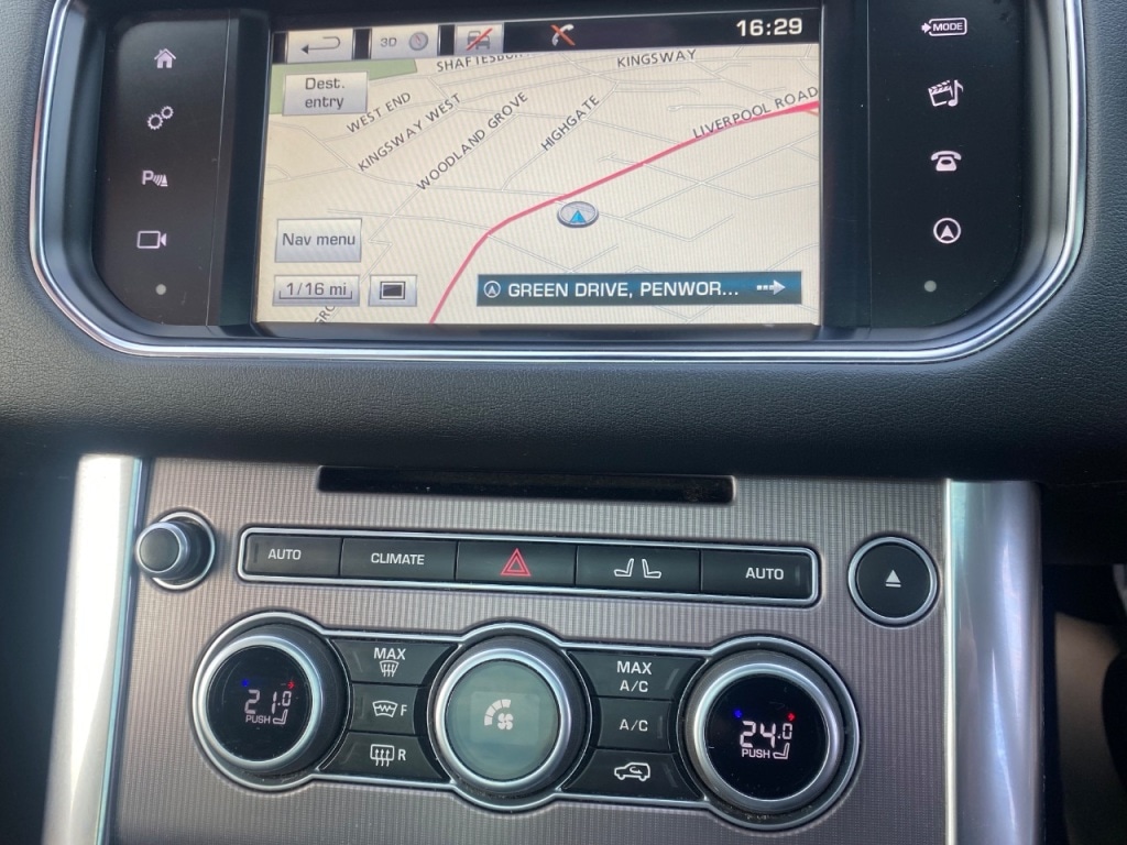 Used Land Rover Range Rover Sport 2016 for sale - 77805366: Photo 11