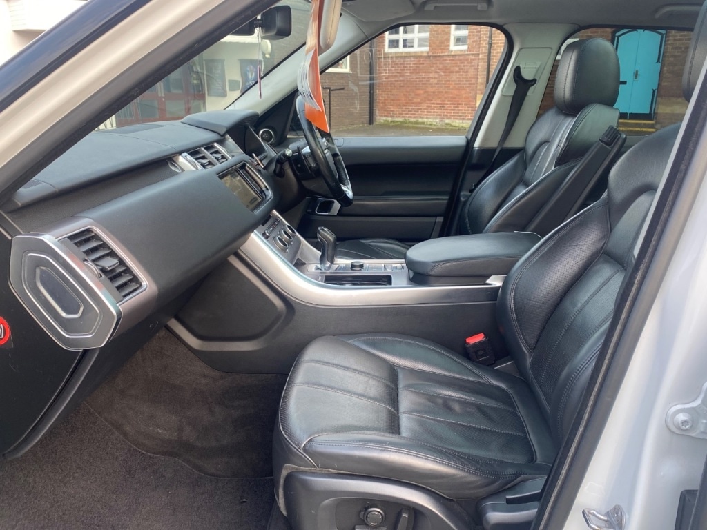 Used Land Rover Range Rover Sport 2016 for sale - 77805366: Photo 15