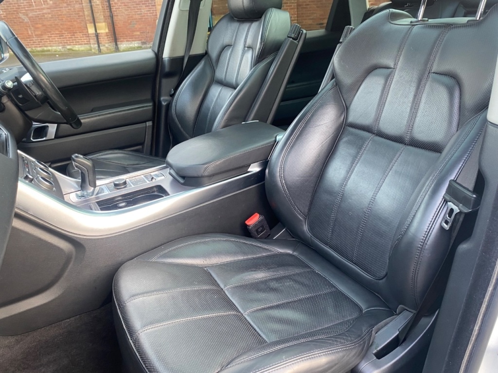 Used Land Rover Range Rover Sport 2016 for sale - 77805366: Photo 16