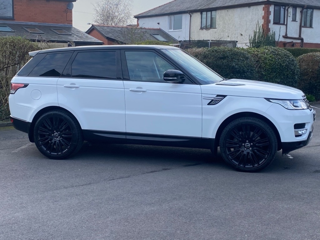Used Land Rover Range Rover Sport 2016 for sale - 77805366: Photo 2