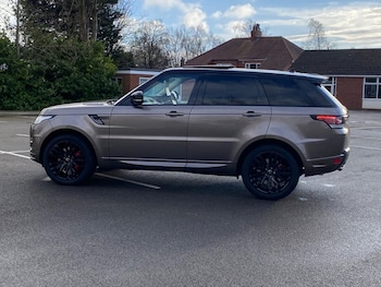 Used Land Rover Range Rover Sport 2016 for sale - 77976045: Photo