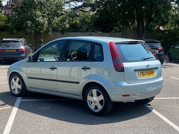 Used Ford Fiesta 2004 for sale - 79220796: Photo