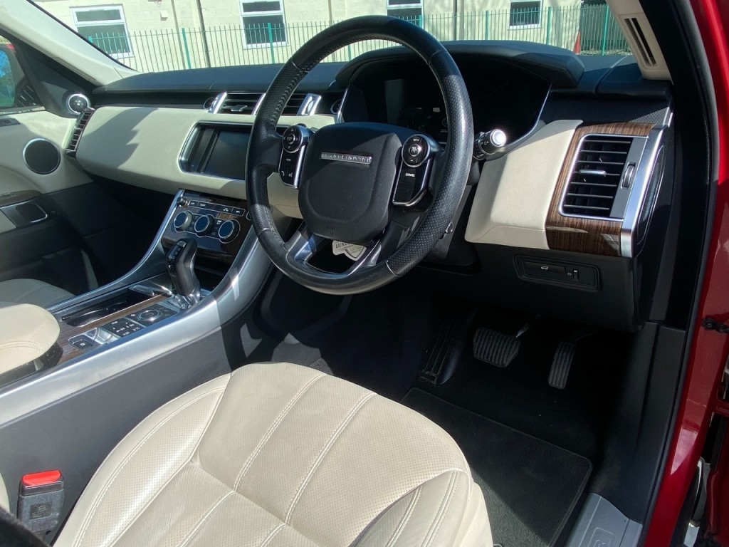 Used Land Rover Range Rover Sport 2014 for sale - 78153422: Photo 10