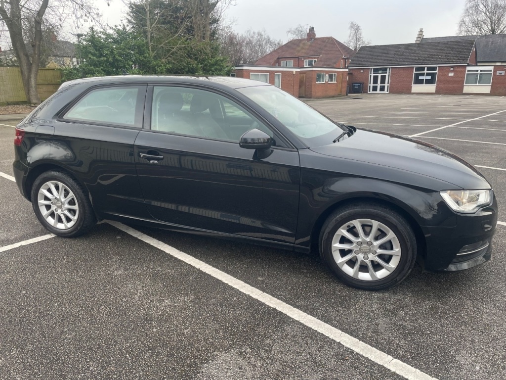 Used Audi A3 2014 for sale - 77692430: Photo 11
