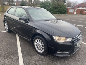 Used Audi A3 2014 for sale - 77692430: Photo